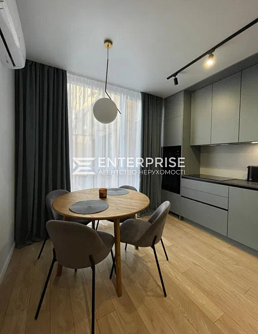 Продаж Квартира 1-кімнатна, 5/9 поверх на вул. Салютная Київ - фото 1