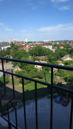 Продаж Квартира 1-кімнатна на ул. Люстдорфская дорога, 100 Одесса