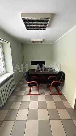 Оренда Будинок 3-кімнатний на Межигірська вул., 54 Kiev