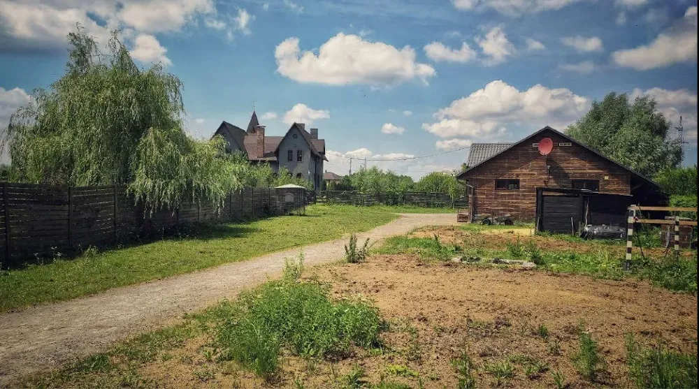 Продаж 2-поверховий Будинок з ділянкою 75 сот 400 кв.м 6 кімн. на зазим