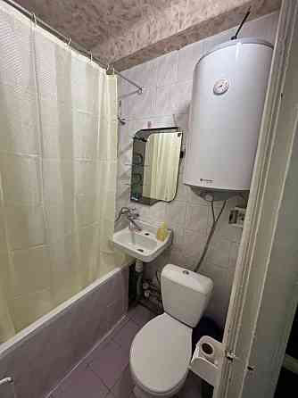 Оренда Квартира 1-кімнатна, 5/5 поверх на вулиця Сергія Берегового, 26 Киев