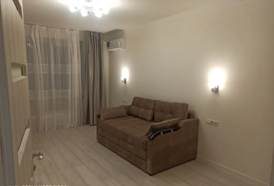 Продам 1-комнатную квартиру с ремонтом в ЖК "Чайка" (ул.Сахарова) Ліски (Комінтернівський район)