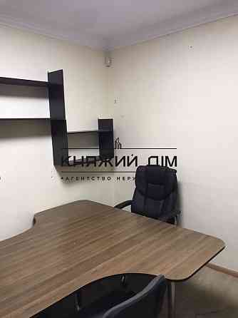 Оренда офісне приміщення на Саксаганского ул. поверх - 1/7 Kiev