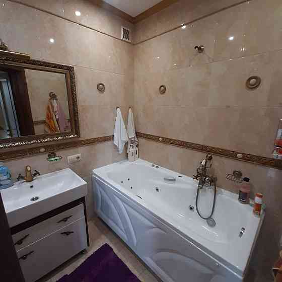 Продаж Квартира 3-кімнатна, 8/12 поверх на вул. Володимира Великого Івано-Франківськ