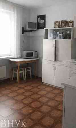 Продаж Квартира 2-кімнатна, 5/9 поверх на роксоляни Львів