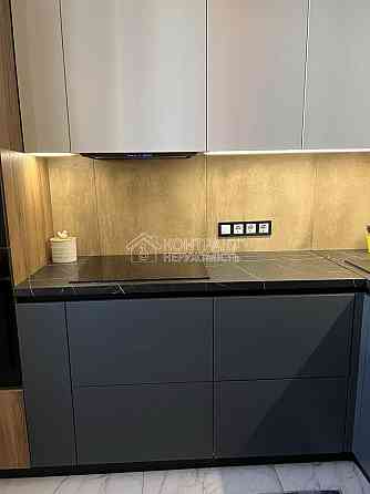 Продаж Квартира 2-кімнатна, 5/9 поверх на вул. Ньютона Kharkiv