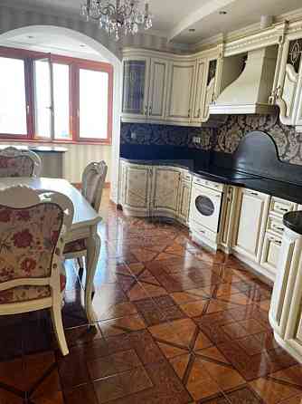 3 кімнатна, пр-т Берестейський 121 А, Святошинський р-н Киев