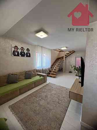 Продаж двоповерхової квартири по вул.Єньківська Uzhhorod