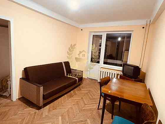 Продаж Квартира 2-кімнатна, 4/5 поверх на Щусева ул., 12 Київ