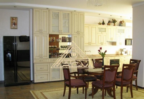 Продам 2-х комнатную квартиру в ЖК "Южная Пальмира" Одеса