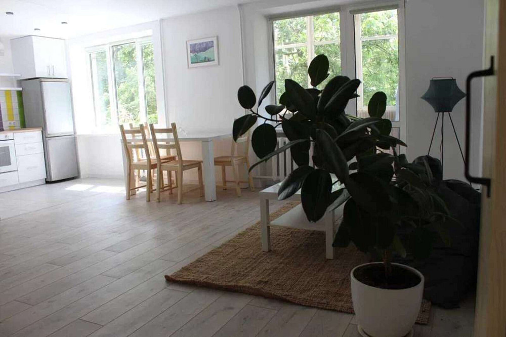 Оренда Квартира 3-кімнатна, 4/10 поверх на пер. Никольский Київ - фото 1