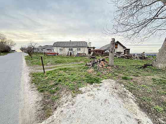 Продаж земельної ділянки 8 соток на вул. Русанівська Baikivtsi