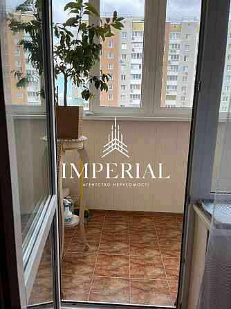 Продаж Квартира 2-кімнатна, 17/24 поверх на вул. Пчілки Kiev