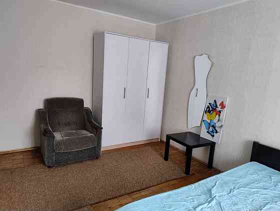 Оренда Квартира 2-кімнатна, 10/16 поверх на вул. Стадіонна, 16/6 Киев