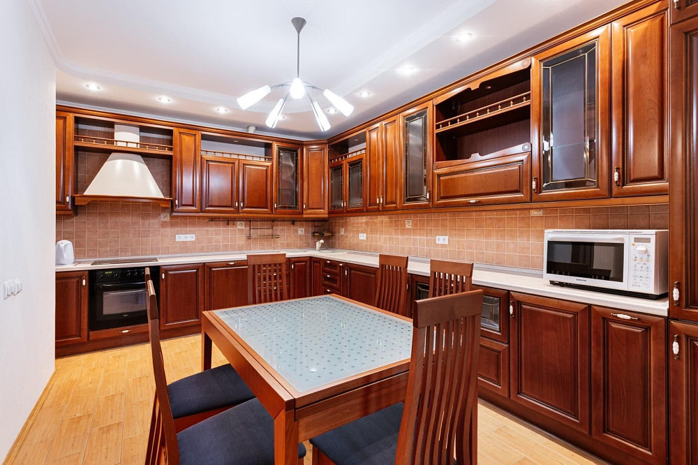 Продаж Квартира 3-кімнатна, 8/22 поверх на Ахматової Анни вул., д. 45 Kiev - photo 1