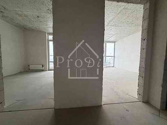 Продаж Квартира 3-кімнатна, 18/21 поверх на Половецька вул., 4 Киев