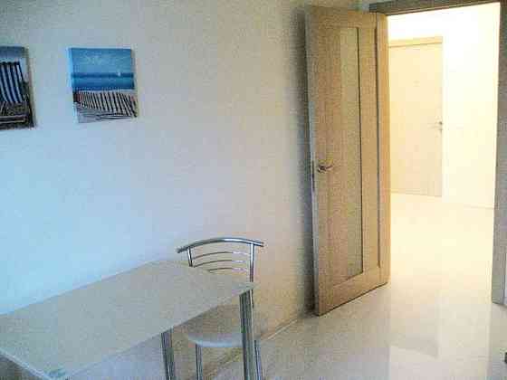 Оренда Квартира 1-кімнатна, 16/25 поверх на ул. Урловская Kiev