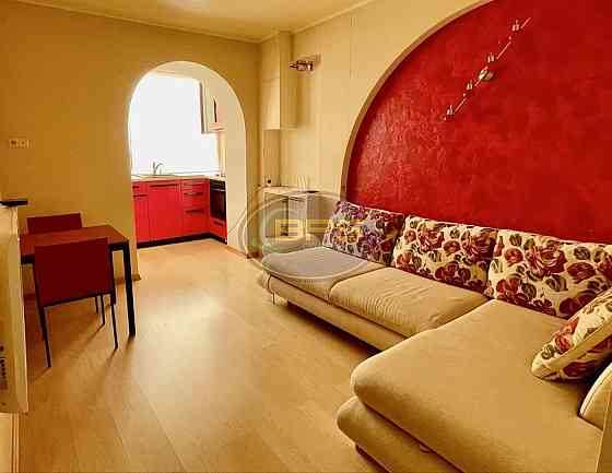 Продаж Квартира 1-кімнатна, 10/10 поверх на вул. Добровольців Одеса