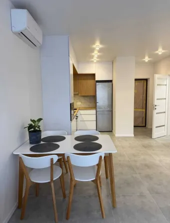 Продажа 1к Квартира 45.5 кв.м вул. Карла Мікльоша Львов