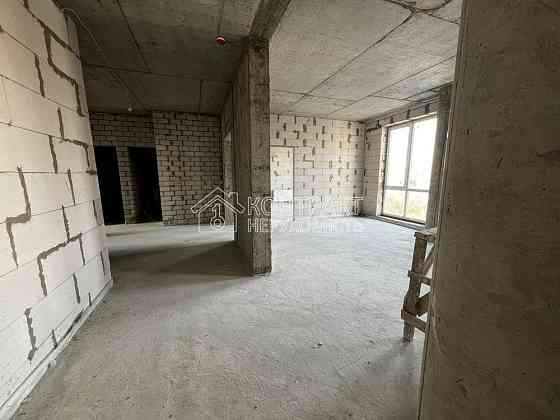 Продаж Квартира 3-кімнатна, 14/17 поверх на вул. Клочківська Kharkiv