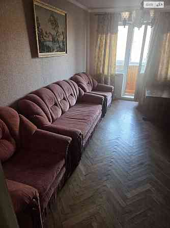 Продаж Квартира 2-кімнатна, 5/5 поверх на Василенка Миколи вул., д. 11 Київ