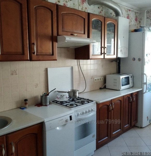 Продаж Квартира на улица Шухевича  - photo 3