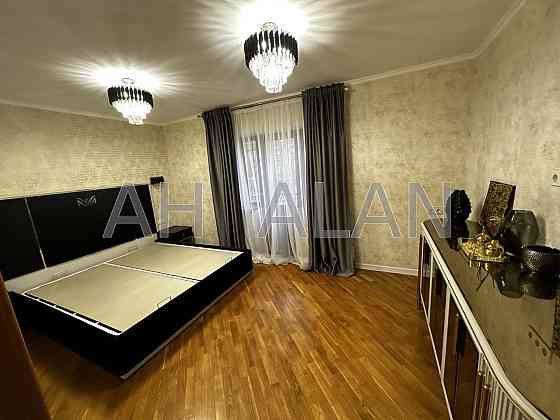 Оренда Будинок 4-кімнатний на Кленова вул., 55 Vorzel