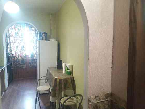 Продам двух комнатную квартиру на Одеса