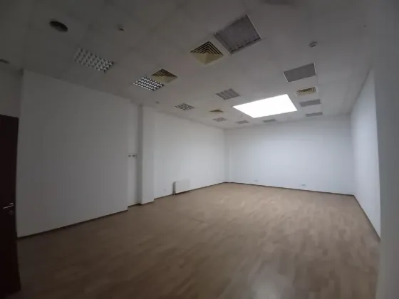 Сдаётся Офисные помещения площадь 1323 кв.м  Днепр Кельнський бульвар Днепр