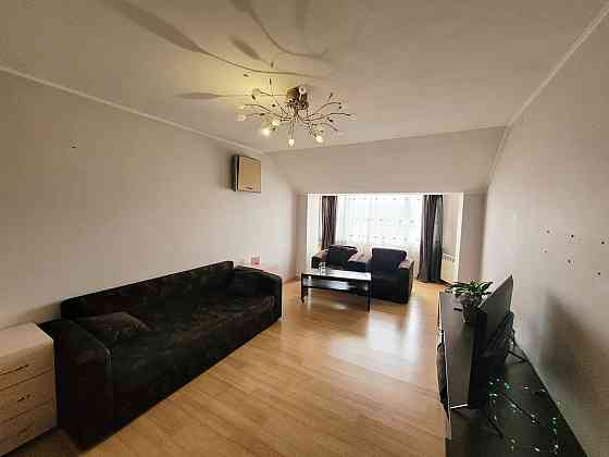 Продаж Квартира 3-кімнатна, 6/6 поверх на Дорошенка Ивано-Франковск