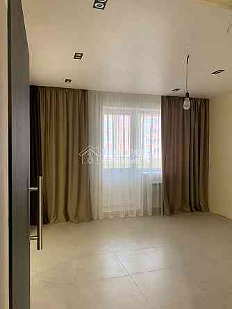 Продаж Квартира 4-кімнатна, 13/16 поверх на вул. Гвардійців Широнінців Kharkiv