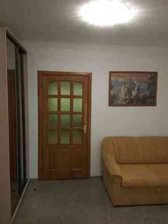 Оренда Квартира 3-кімнатна, 4/16 поверх на Харьковское шоссе, 59 Київ