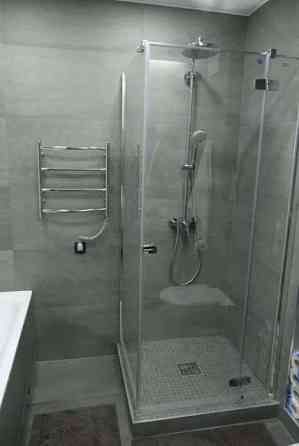 Оренда Квартира 3-кімнатна, 15/16 поверх на ул. Анатолия Петрицкого Киев