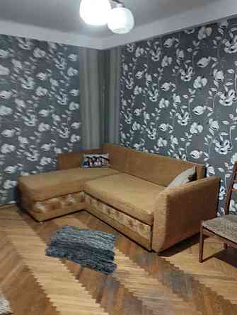 Оренда Квартира 2-кімнатна, 2/5 поверх на бульвар Воскресенський, 25а Kiev