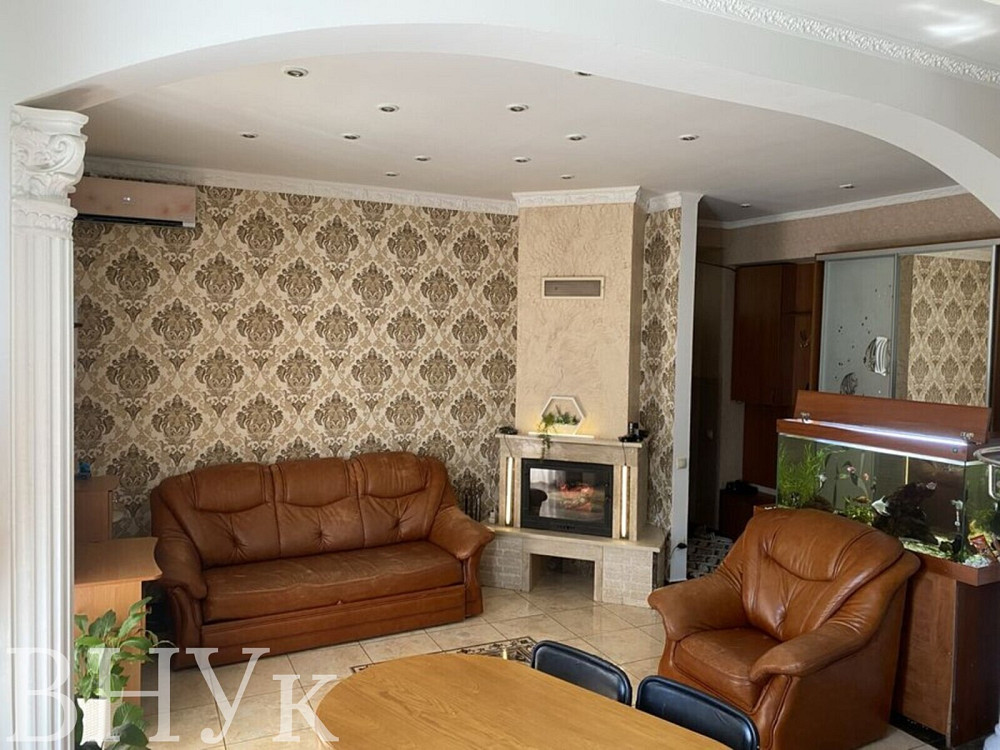 Продаж Квартира 1-кімнатна, 2/3 поверх на Робоча, 8 Uzhhorod - photo 1