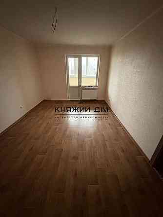 Продаж Квартира 2-кімнатна, 3/25 поверх на Ревуцкого ул. Київ