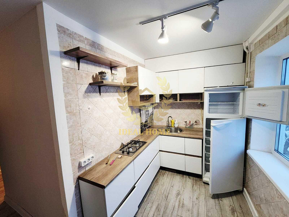 Продаж Квартира 2-кімнатна, 3/5 поверх на Космическая ул., 5 Kiev - photo 1