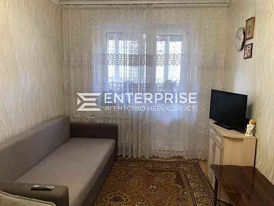 Продаж Квартира 1-кімнатна, 3/9 поверх на вул. Милославская Київ