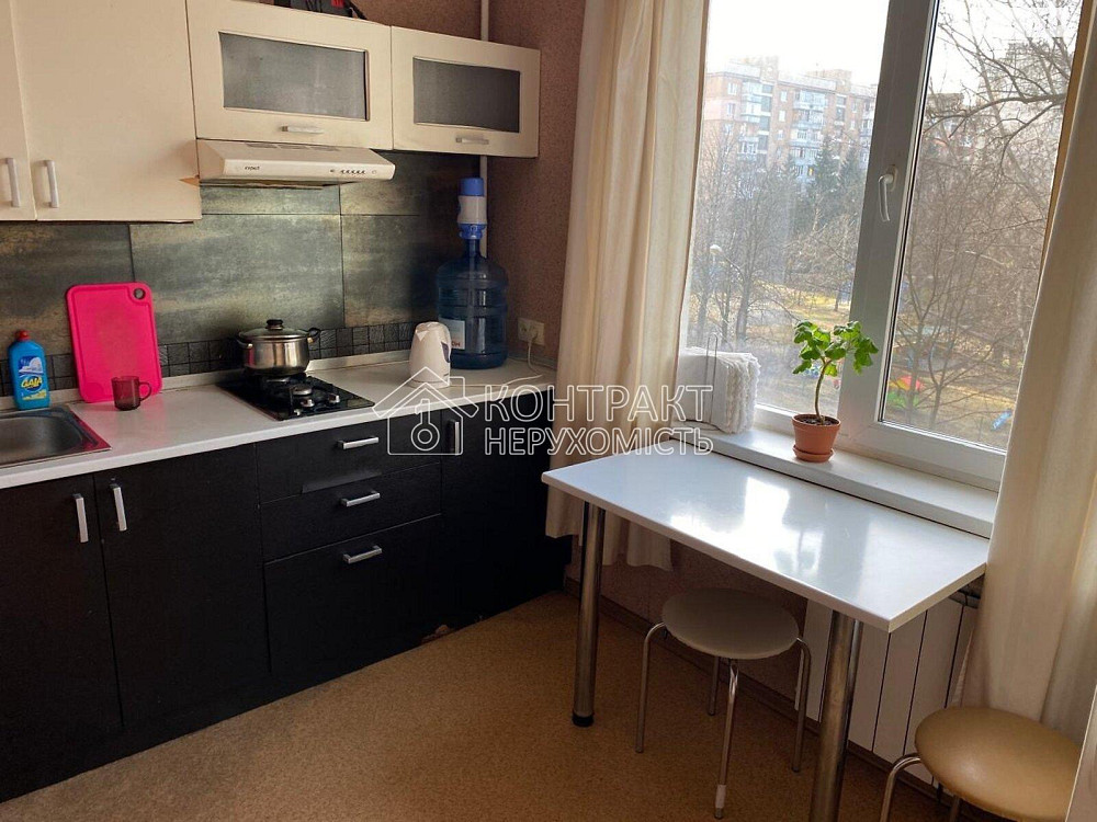 Продаж Квартира 1-кімнатна, 4/9 поверх на вул. Науки Kharkiv - photo 1
