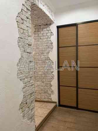 Оренда офісне приміщення на Саксаганського вул., 44Б приміщень - 1, поверх - 1/4 Kiev