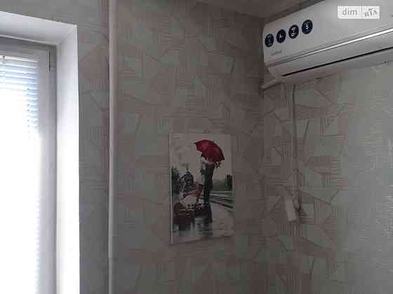 Продаж Квартира 2-кімнатна, 9/9 поверх на Харківське шосе, 51 Киев