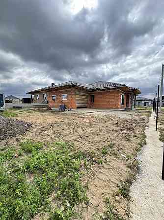 Продаж Будинок 3-кімнатний на вул. Княжа Kornyn