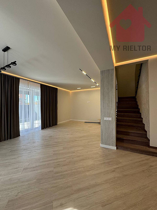 Продаж дуплекса з ГАЗовим опаленням +гараж Uzhhorod - photo 6