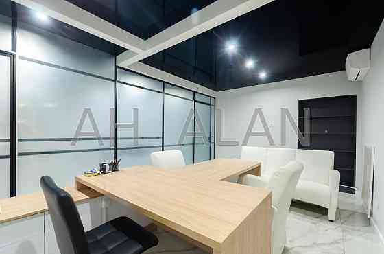 Оренда офісне приміщення на Миколи Міхновського бул., 38 поверх - 1/2 Київ