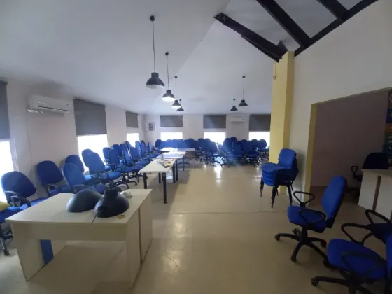 Здається Офісні приміщення площа 200 кв.м Дніпро Грушевського 10 Дніпро