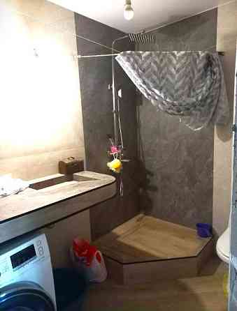 Продаж Квартира 1-кімнатна, 2/9 поверх на Ильфа и Петрова улица Одеса