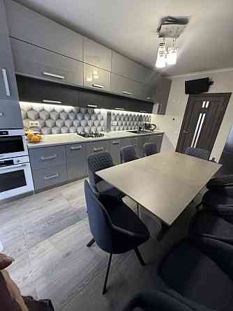 Продаж Квартира 2-кімнатна, 9/10 поверх Івано-Франківськ