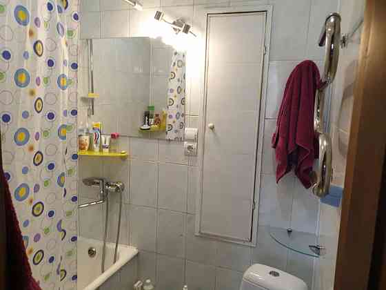 Оренда Квартира 1-кімнатна, 5/5 поверх на Алматинська, 54 Kiev