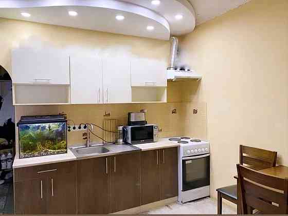 Оренда Квартира 2-кімнатна, 3/18 поверх на вул. Кладіївська ЖК Грюнвельд, 40-г Київ