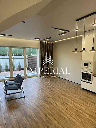 Продаж Будинок 4-кімнатний на вул. 5-й Східно-Дальній Київ